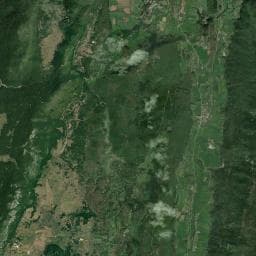 Vue aérienne des environs de Camping les Réveilles