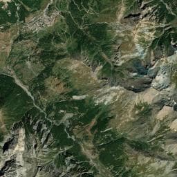 Vue aérienne des environs de Aire de repos à Cervières