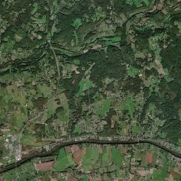 Vue aérienne des environs de Camping L'escapade