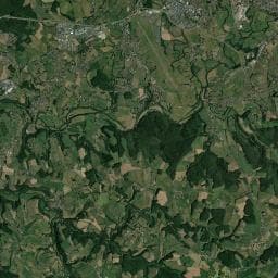 Vue aérienne des environs de Camping de la Cère