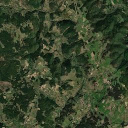 Vue aérienne des environs de Aire Camping-car Chambon-le-Château
