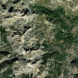 Vue aérienne des environs de Camping Iscle de Prelles