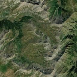 Vue aérienne des environs de Bivacco Giorgio Casalegno