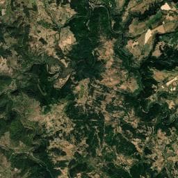 Vue aérienne des environs de Camping municipal (2)