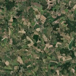 Vue aérienne des environs de Châteaux spa sur l'eau