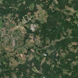 Vue aérienne des environs de Camping Lune sur le Lac