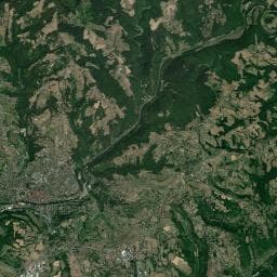 Vue aérienne des environs de Places Besombes