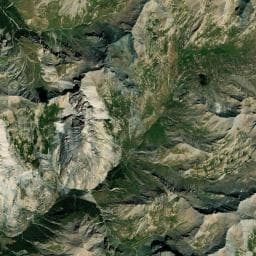 Vue aérienne des environs de Cabane du Col (rive g)