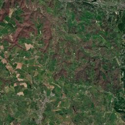 Vue aérienne des environs de Aire de camping-car à Aubin