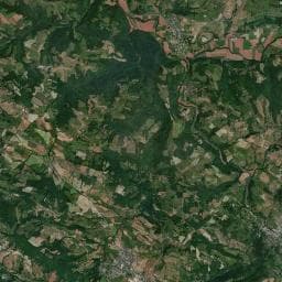 Vue aérienne des environs de Aire de camping-car à Nauviale