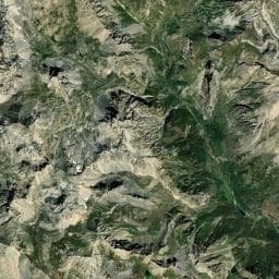 Vue aérienne des environs de Camping Campo Base