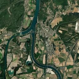 Vue aérienne des environs de Aire Camping-Cars de Donzère