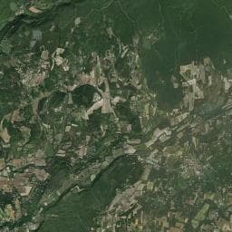 Vue aérienne des environs de Camping de Grignan