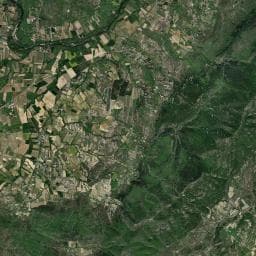 Vue aérienne des environs de Camping à Chandolas