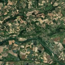 Vue aérienne des environs de Aire Naturelle Communale Serignac sur Garonne