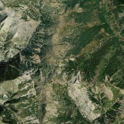 Vue aérienne des environs de Refuge de l'Estrop (ou Roger Carle)