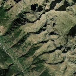 Vue aérienne des environs de Refuge du Rabuons