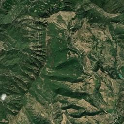 Vue aérienne des environs de Aire de camping-car à Hautes-Duyes