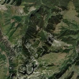 Vue aérienne des environs de Rifugio l'Arbergh