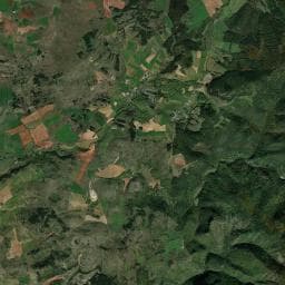 Vue aérienne des environs de Aire de camping-car à La Roque-Sainte-Marguerite (2)