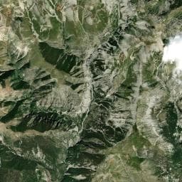 Vue aérienne des environs de Refuge d'Aurent