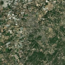 Vue aérienne des environs de Camping municipal Coucourelle