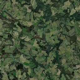 Vue aérienne des environs de Camping-car d'hôtes au Domaine du Berdet