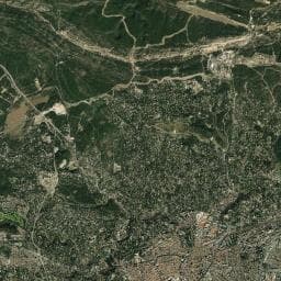 Vue aérienne des environs de Aire Camping-car Nîmes - Chemin de Russan
