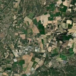 Vue aérienne des environs de Camping Porte des Alpilles