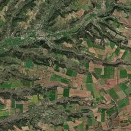 Vue aérienne des environs de Aire de camping-car à Riez