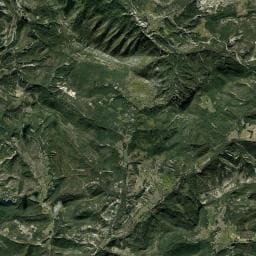 Vue aérienne des environs de Les Collines de Castellane