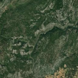 Vue aérienne des environs de Chalet de Saint-Guilhem-le-Désert