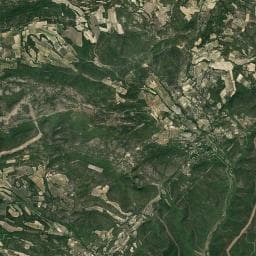Vue aérienne des environs de Aire de repos à Corbières-en-Provence (4)