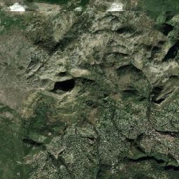 Vue aérienne des environs de Tourrettes-sur-Loup Route du Stade
