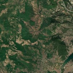 Vue aérienne des environs de Les Arcades