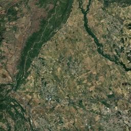 Vue aérienne des environs de AIRE DE STATIONNEMENT - MONTPEYROUX