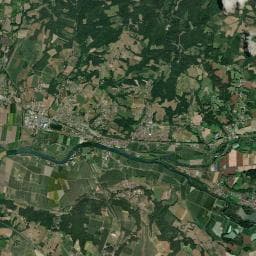 Vue aérienne des environs de Aire de camping-car à Peyrehorade