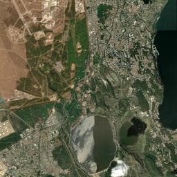 Vue aérienne des environs de Istres Aire de stationnement pour campings-cars