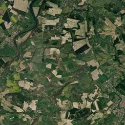 Vue aérienne des environs de Aire de camping-car à Loubaut