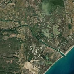 Vue aérienne des environs de CAMPING RIVE D'AUDE