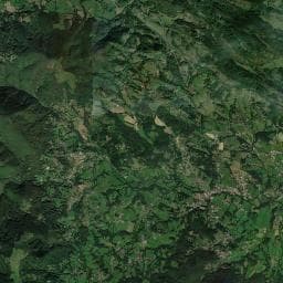Vue aérienne des environs de Camping Municipal de Cos