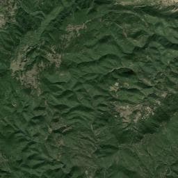 Vue aérienne des environs de Refuge Lacamp
