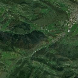 Vue aérienne des environs de Camping de Lavelanet "Le Pré Cathare"