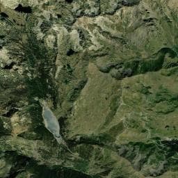 Vue aérienne des environs de Aire de bivouac de la Lude