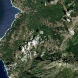 Vue aérienne des environs de Marinella