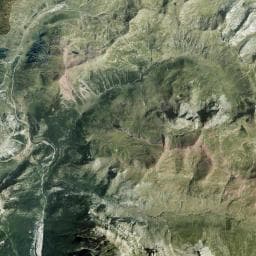Vue aérienne des environs de Abri du barrage d'Astún