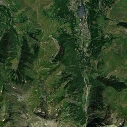 Vue aérienne des environs de Aire de camping-car à Génos