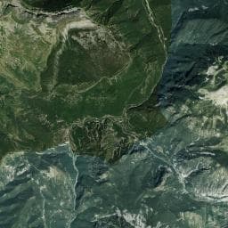 Vue aérienne des environs de Refuge de Peguera