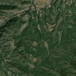 Vue aérienne des environs de Bivouac à Codalet