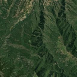 Vue aérienne des environs de Aire de camping-car à Finestret